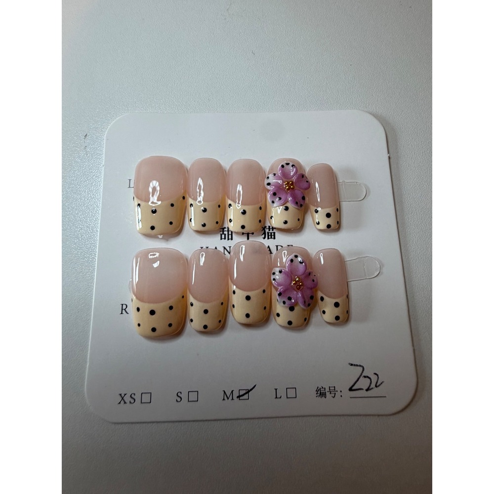Handmade 3D Floral Polka Dot French Tip Press On Nails Medium Z22
